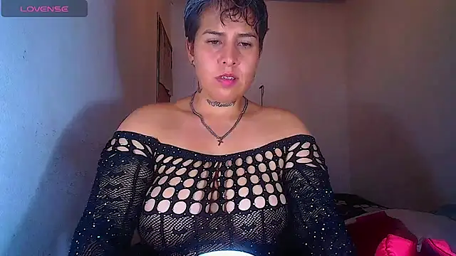 Snapshot of Yessi_rousse chatting on 07-11-26, 07:03 Yessi rousse online show from 07-11-26, 07:03