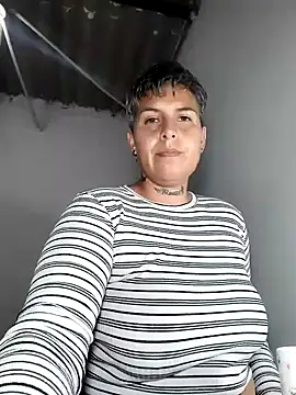 Snapshot of Yessi_rousse chatting on 03-03-26, 07:04 Yessi rousse online show from 03-03-26, 07:04