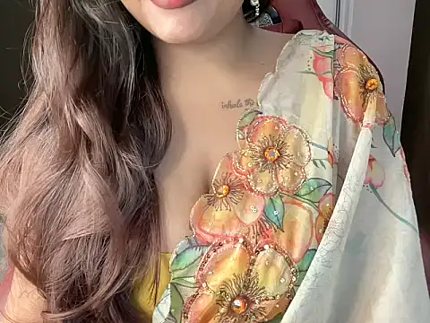 shanayaaa 1 online show from 02-17-26, 06:49