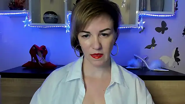 Snapshot of feliziaDesire chatting on 03-21-25, 05:32 feliziaDesire online show from 03-21-25, 05:32
