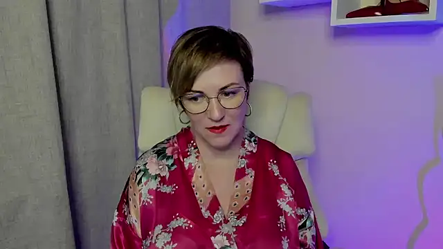 feliziaDesire online show from 06-19-26, 08:20
