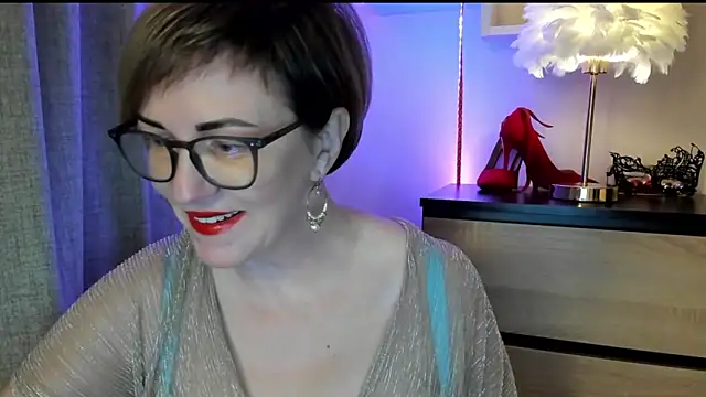 Snapshot of feliziaDesire chatting on 10-01-25, 07:07 feliziaDesire online show from 10-01-25, 07:07