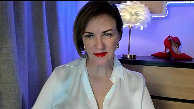 Snapshot of feliziaDesire chatting on 09-12-25, 05:51 feliziaDesire online show from 09-12-25, 05:51