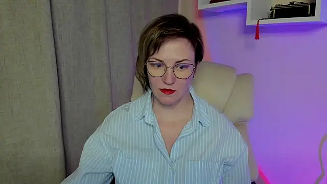 feliziaDesire online show from 05-13-26, 02:02