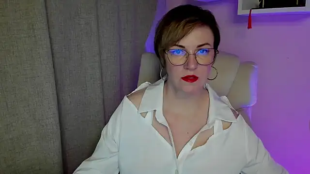 feliziaDesire online show from 06-07-26, 06:07