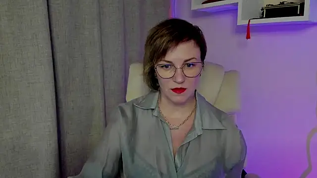 feliziaDesire online show from 05-19-26, 12:45