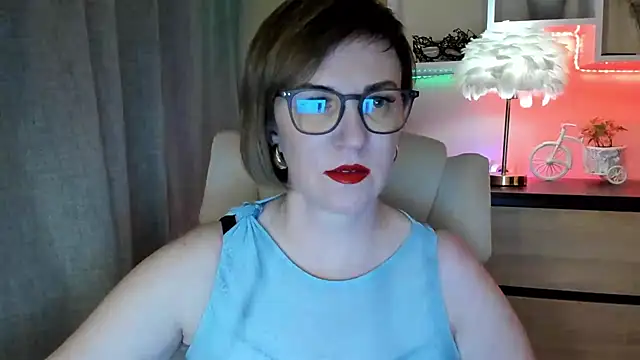 feliziaDesire online show from 11-11-25, 02:01