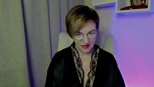 Snapshot of feliziaDesire chatting on 07-03-26, 03:46 feliziaDesire online show from 07-03-26, 03:46