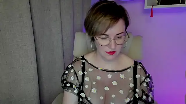 feliziaDesire online show from 06-06-26, 04:56