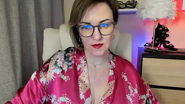 feliziaDesire online show from 11-17-25, 08:35