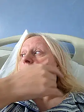 martachatte online show from 11-20-25, 11:44