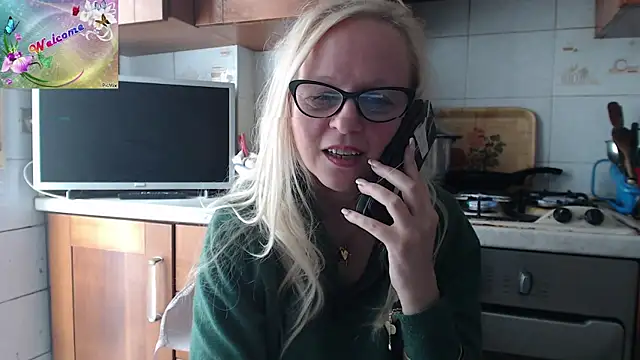 martachatte online show from 11-15-25, 09:24