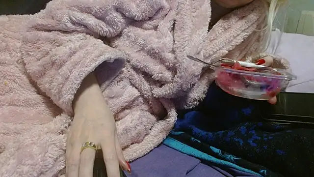 martachatte online show from 05-15-26, 09:13