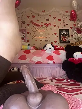 Valentines Day online show from 06-25-26, 12:10