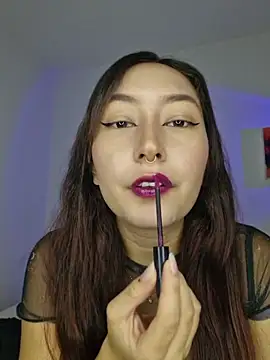 Snapshot of ariel35 chatting on 06-14-26, 06:31 ariel35 online show from 06-14-26, 06:31