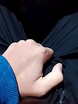 Uriel1615 online show from 03-25-26, 05:29