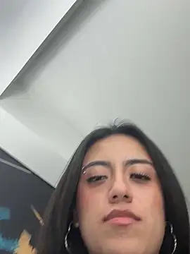 Snapshot of Rebeca_jones chatting on 03-06-25, 07:32 Rebeca jones online show from 03-06-25, 07:32