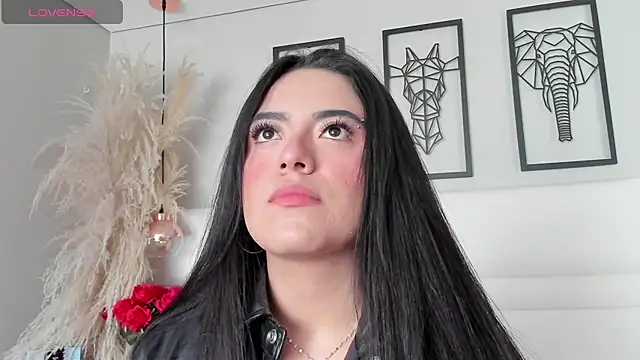 Rebeca jones online show from 11-20-25, 12:06