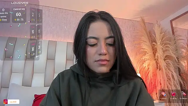 Rebeca jones online show from 04-23-26, 12:29