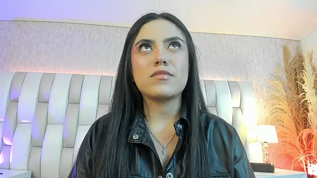 Rebeca jones online show from 02-04-26, 12:11