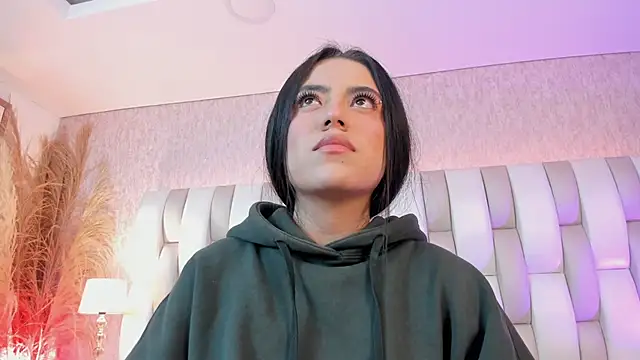 Rebeca jones online show from 02-17-26, 12:13