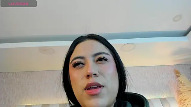 Rebeca jones online show from 03-10-26, 12:31