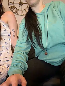 Mia G0ld online show from 02-14-26, 05:57