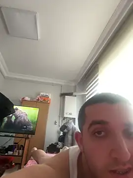 Snapshot of strange6696 chatting on 02-04-25, 11:38 strange6696 online show from 02-04-25, 11:38