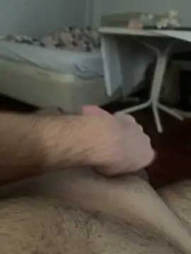 Snapshot of strange6696 chatting on 12-05-25, 01:43 strange6696 online show from 12-05-25, 01:43