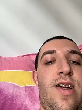 Snapshot of strange6696 chatting on 12-31-24, 09:21 strange6696 online show from 12-31-24, 09:21