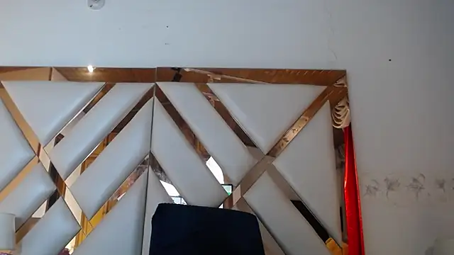 Snapshot of nathaly_low1 chatting on 04-11-26, 12:53 nathaly low1 online show from 04-11-26, 12:53