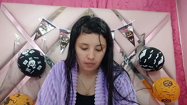 nathaly low1 online show from 10-24-25, 03:05