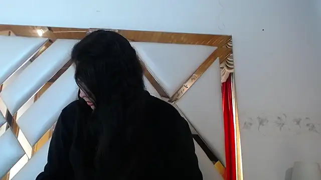 Snapshot of nathaly_low1 chatting on 04-10-26, 12:45 nathaly low1 online show from 04-10-26, 12:45