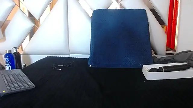 nathaly low1 online show from 05-16-26, 01:32