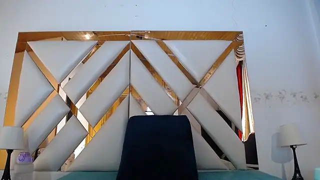 Snapshot of nathaly_low1 chatting on 03-05-26, 12:46 nathaly low1 online show from 03-05-26, 12:46