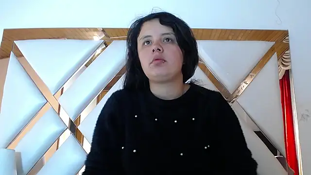 Snapshot of nathaly_low1 chatting on 03-21-26, 12:31 nathaly low1 online show from 03-21-26, 12:31