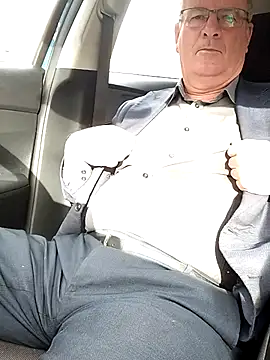 stiffandlubedxh online show from 11-11-25, 08:58