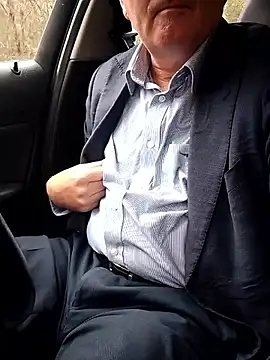 stiffandlubedxh online show from 10-26-25, 09:15