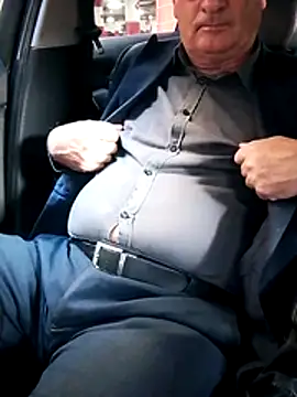 stiffandlubedxh online show from 10-30-25, 07:28