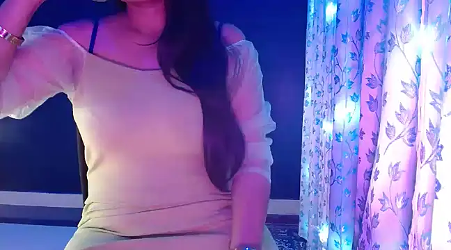 janifer001 online show from 12-15-24, 01:24