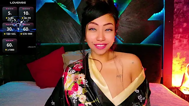 ElyaQuinn online show from 11-12-25, 07:45