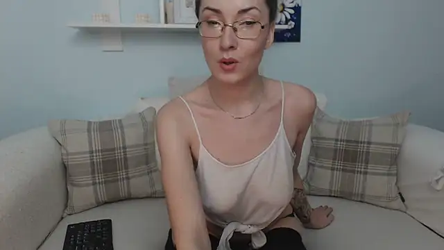 Sofi so online show from 12-20-25, 12:08