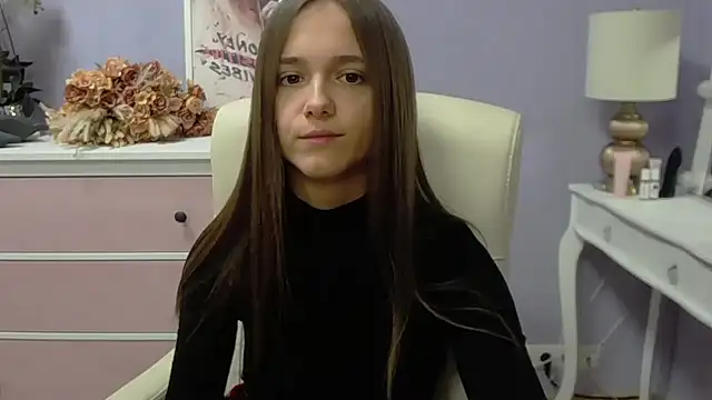 Snapshot of dirtyxEmily chatting on 10-02-25, 06:39 dirtyxEmily online show from 10-02-25, 06:39