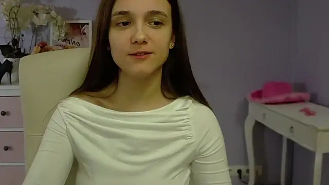 Snapshot of dirtyxEmily chatting on 02-06-25, 11:20 dirtyxEmily online show from 02-06-25, 11:20