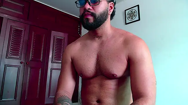 AngelBarbaro online show from 04-28-26, 05:17