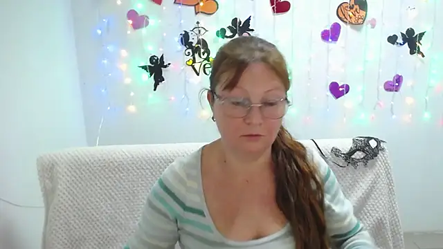 VanessaHotts online show from 03-03-25, 03:22