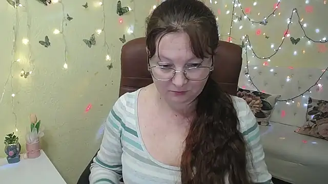 VanessaHotts online show from 03-23-26, 06:13