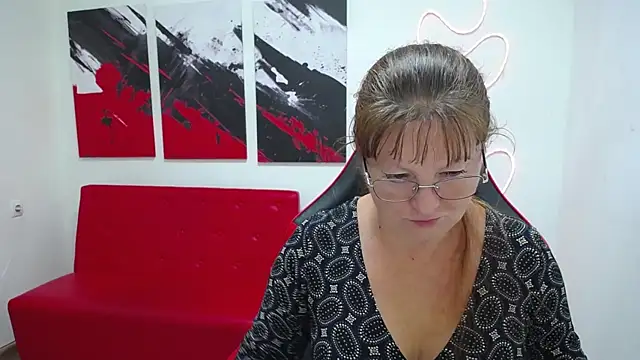VanessaHotts online show from 07-08-26, 04:57