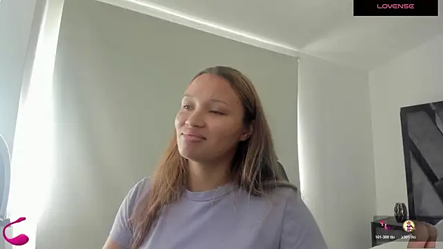 AnnieAndStefan online show from 05-15-26, 01:31
