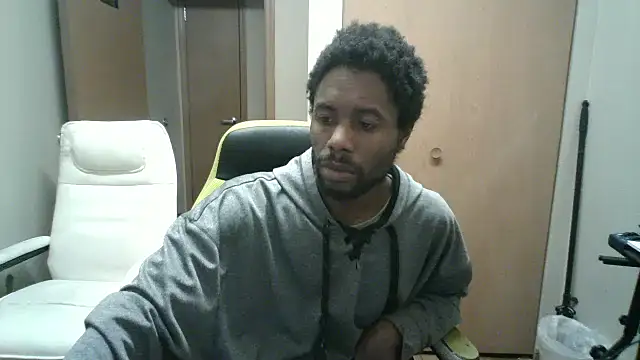 Kim and Dee online show from 03-03-26, 09:38